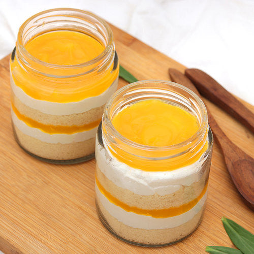 Creamy Mango Jar Cake