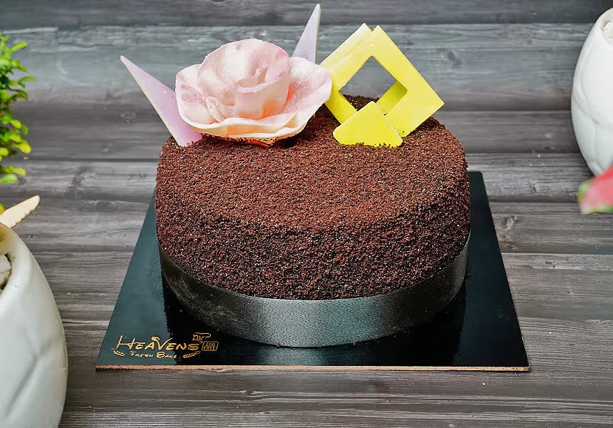 Chocolate Dust Cake